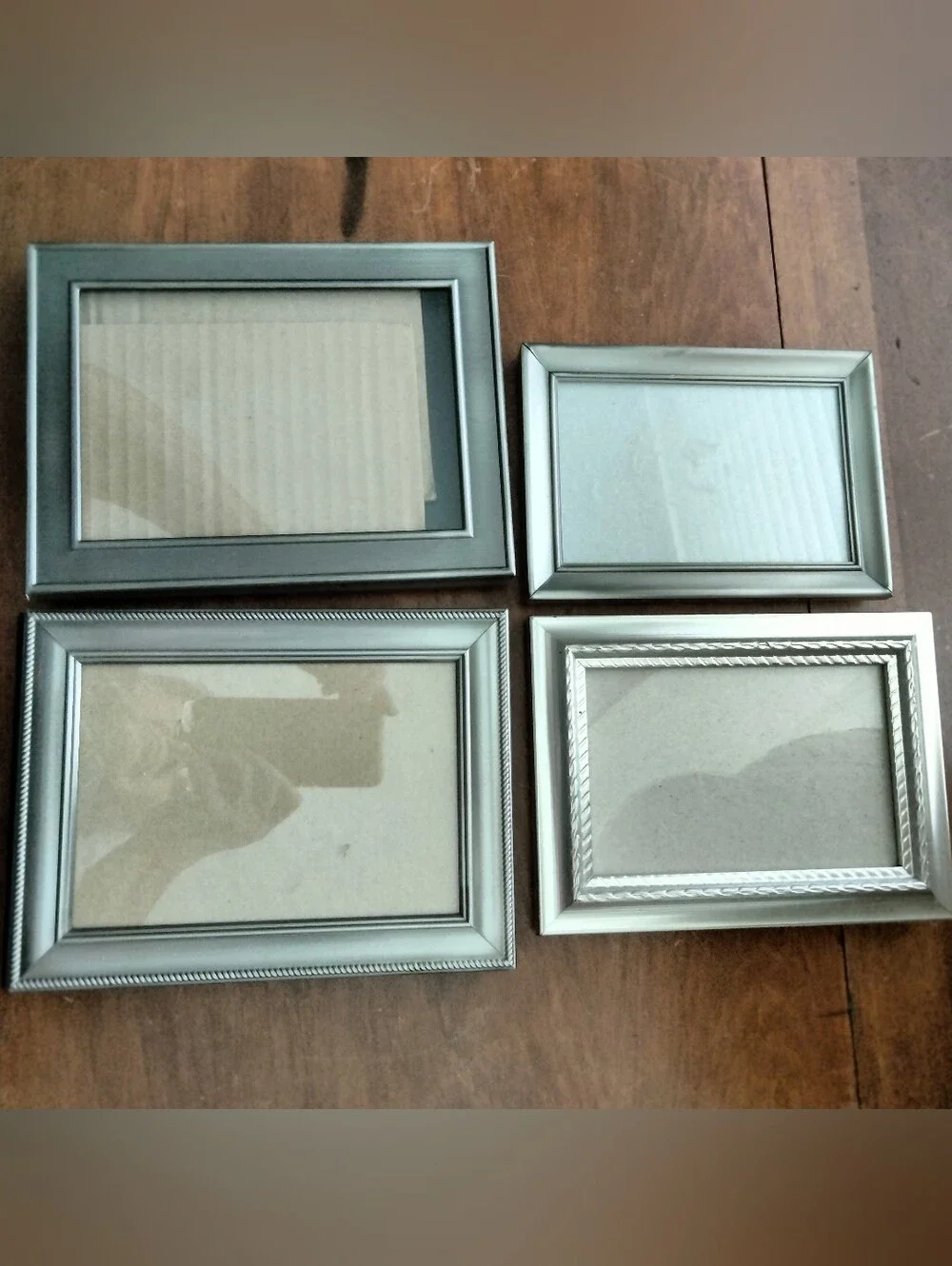 Silver Metal Photo Frame Set